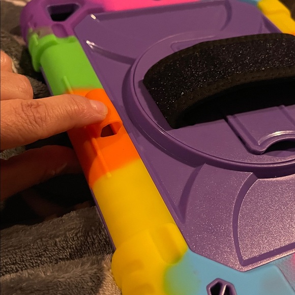 Ipad 5th/6th Generation multicolor Silicone and Hard Cover  9.7” - Picture 16 of 16